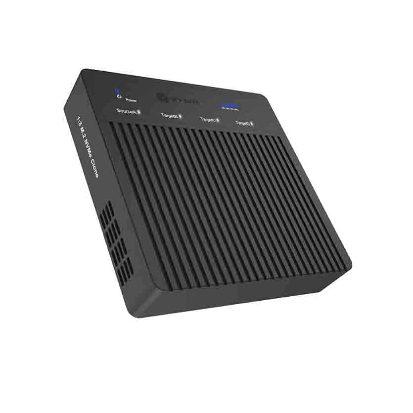 IB-4013MCL-C4 4-BAYS USB4® DUPLICATOR (1:3 CLONE) FOR NVME M.2 SSD ICYBOX