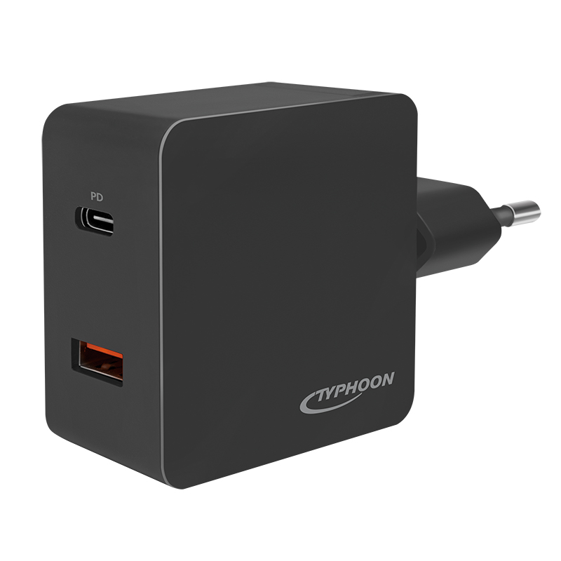 TM044 USB WALL CHARGER 18W, 1xUSB-A & 1xUSB-C TYPHOON